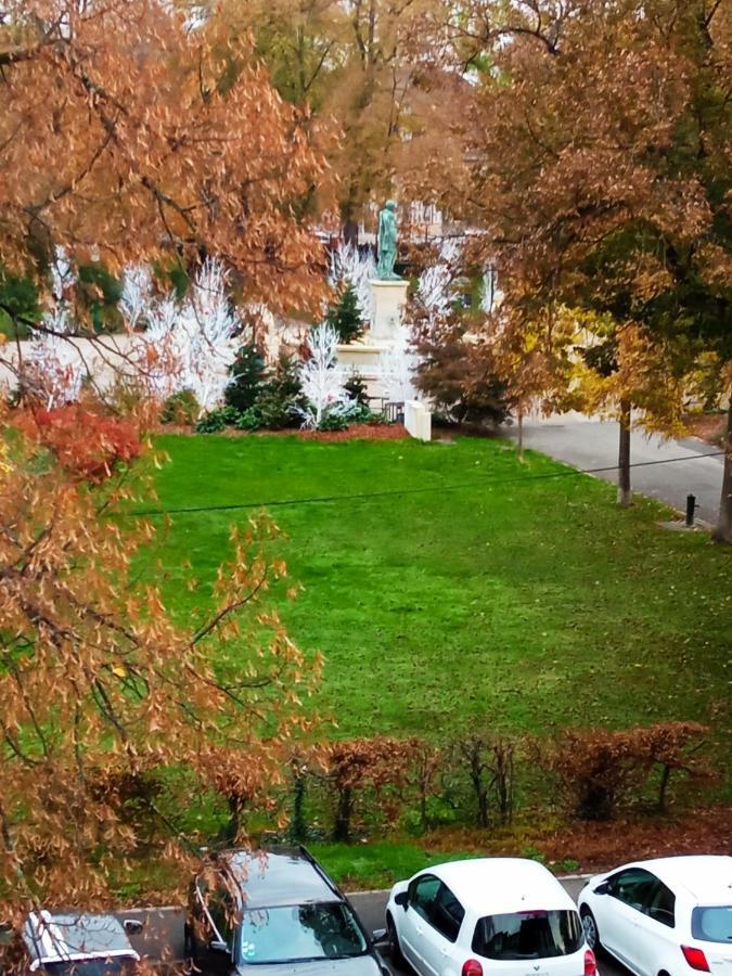 Rare A Colmar - Appartement Champ De Mars Vue Sur Parc - 70M2 - 2 Chambres Luaran gambar